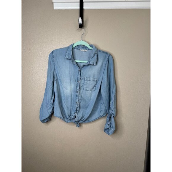 Love Tree Women's Blue Blouse size‎ Large long sleeve button up collared - Picture 1 of 9